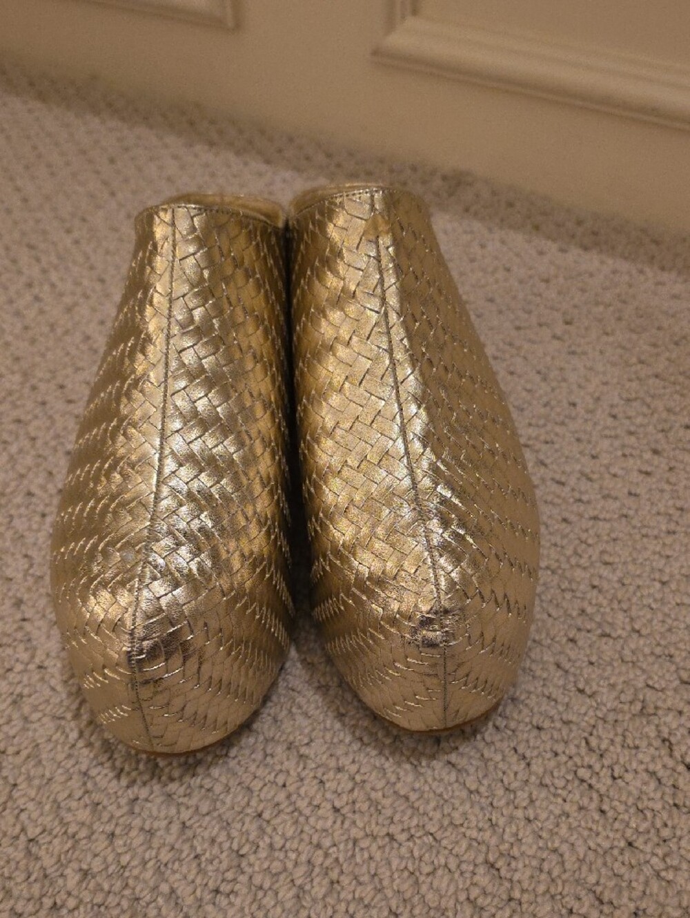 Metallic Gold Woven Ballet Flats for Women - Picture 4 of 6